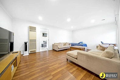 2/1 Harlington Street, Clayton, VIC 3168, 3房, 1浴, House