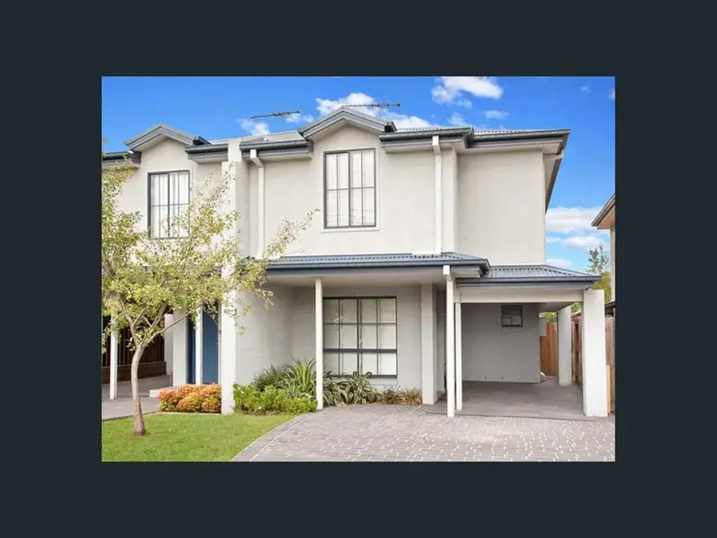 Good location & Nice Duplex Home