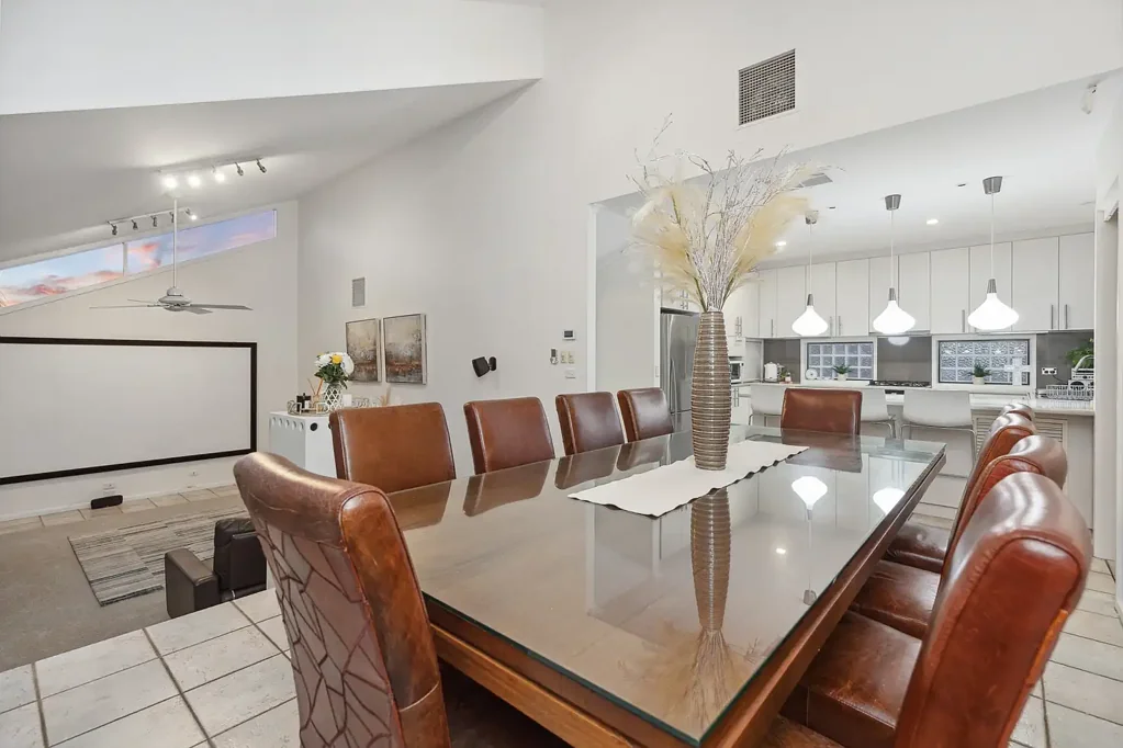 10 Keane Place, Kooringal, NSW 2650