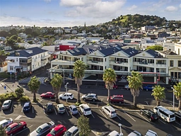 2d/2 Queens Parade, Devonport