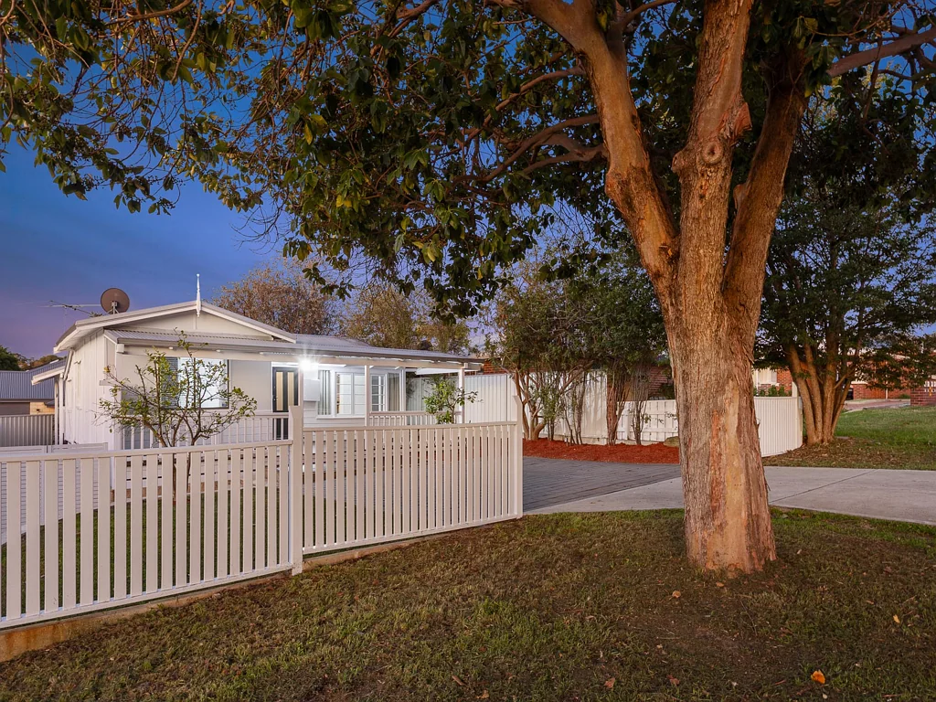 11 Harfoot Street, Willagee, WA 6156