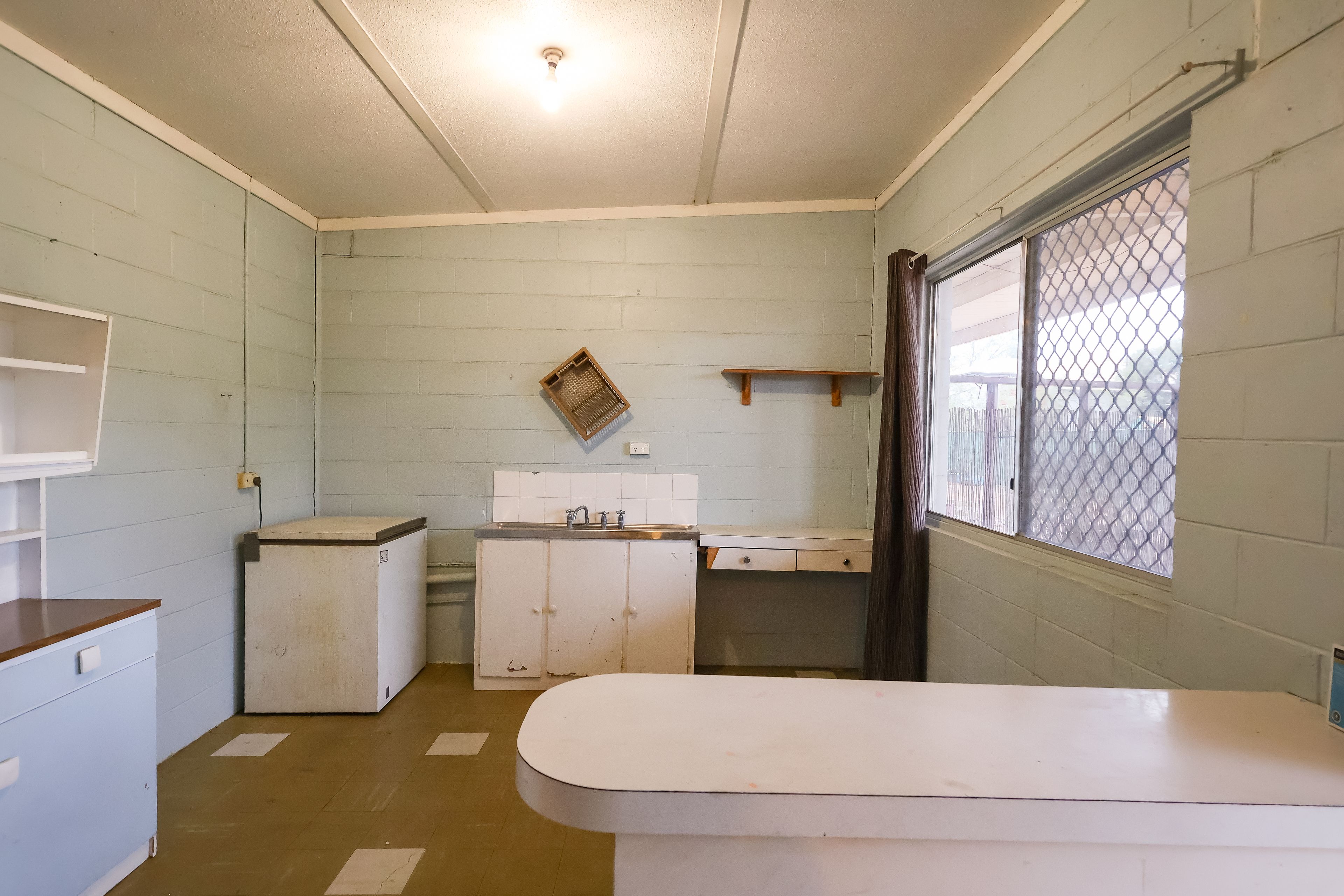 127 CHARLES ST, ROMA QLD 4455, 0 Kuwarto, 0 Banyo, Unit