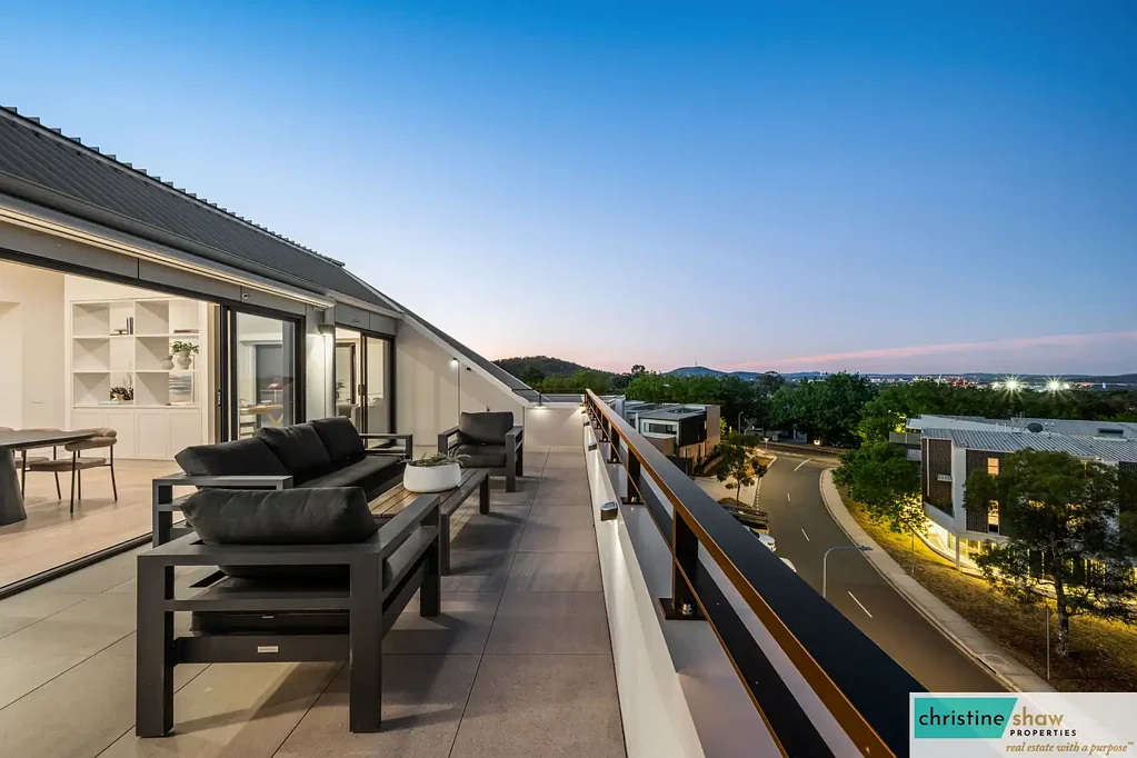 9/2 Lady Nelson Place, Red Hill, ACT 2603