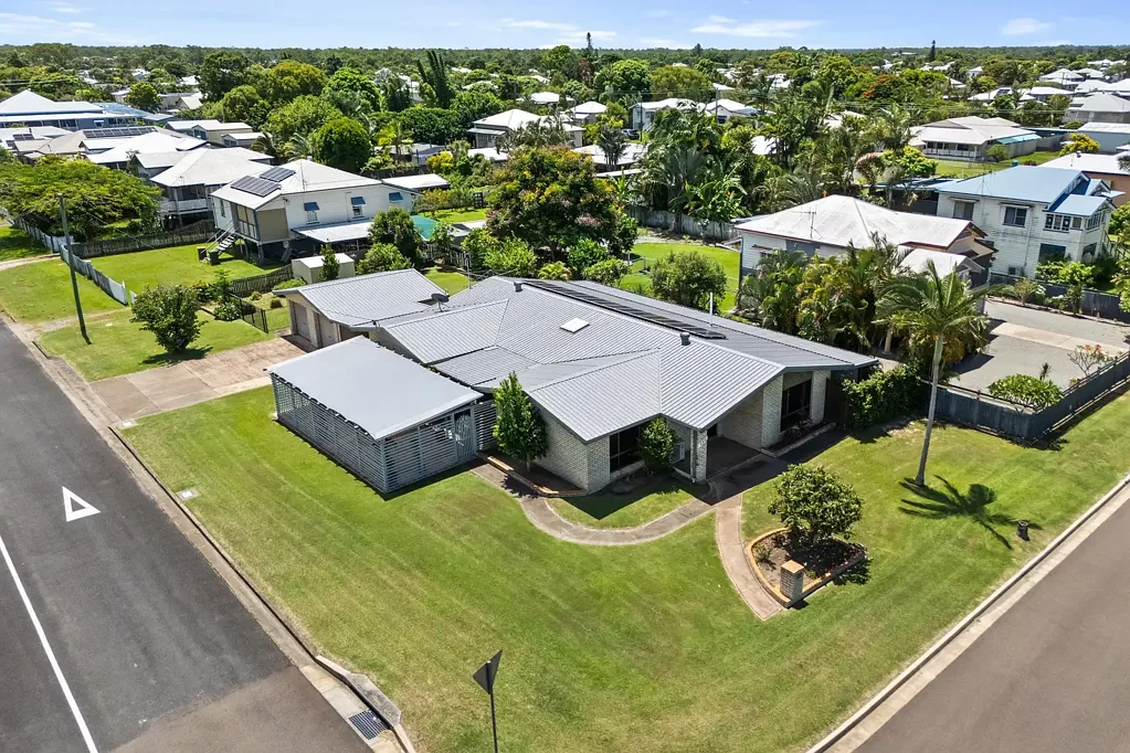 220 Tooley Street, Maryborough, QLD 4650