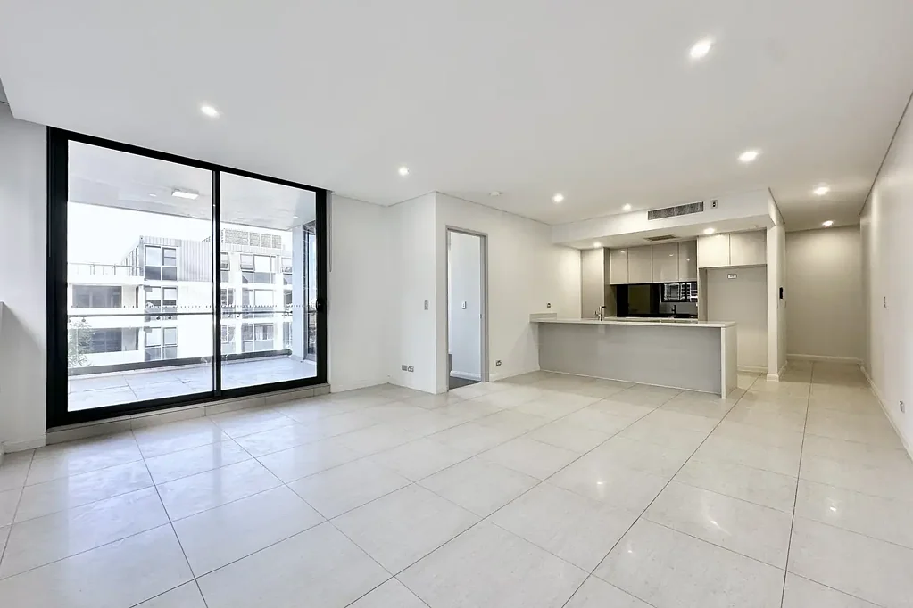 Bright & Spacious 3-Bed | Northeast Facing | 2 Bath 2 Car