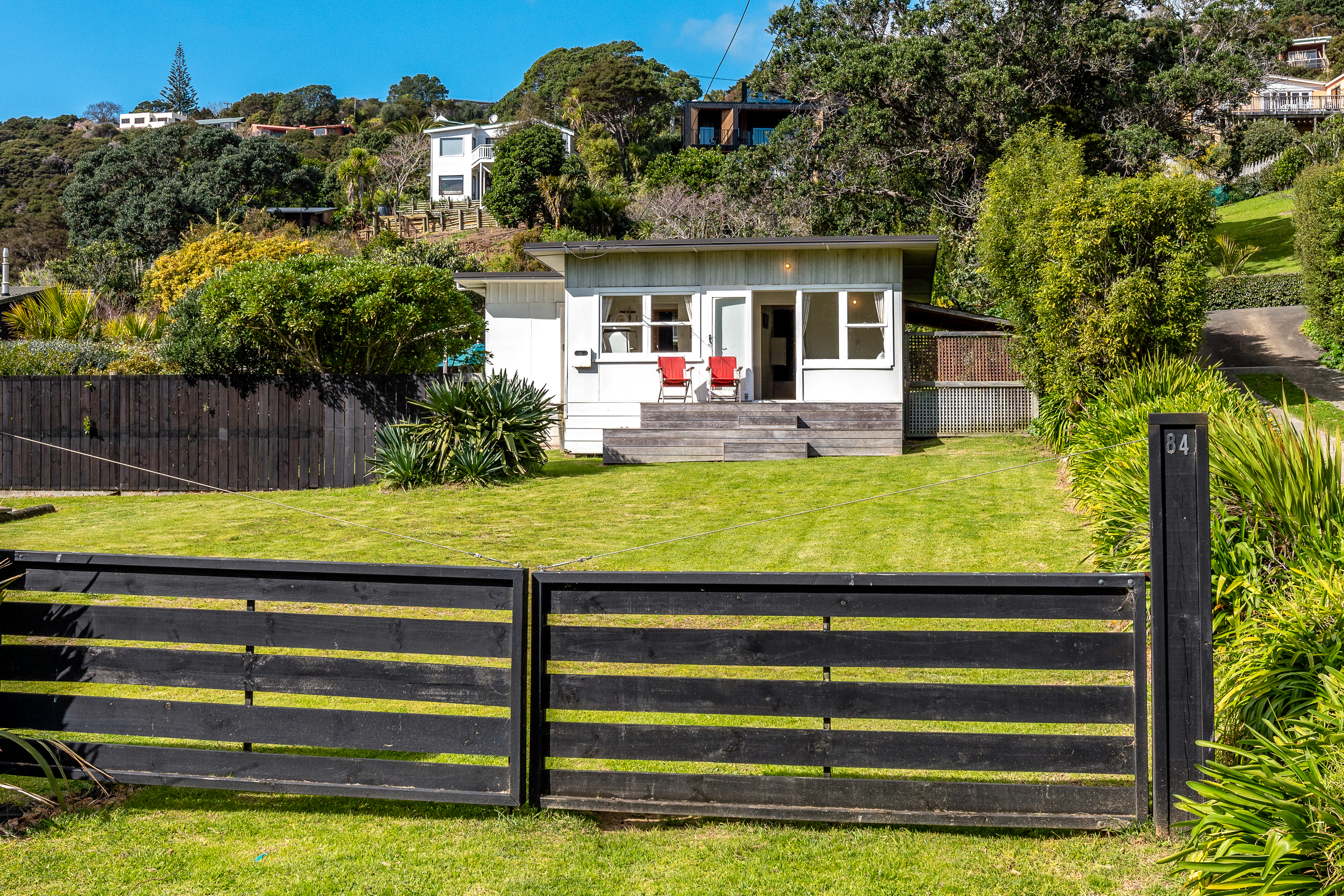 84 Great Barrier Road, Oneroa, Auckland, 2 Kuwarto, 1 Banyo, House