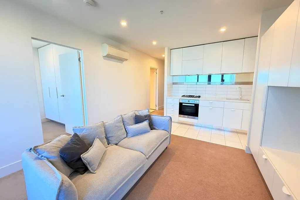 FURNISHED APARTMENT WITH AMAZING VIEWS!