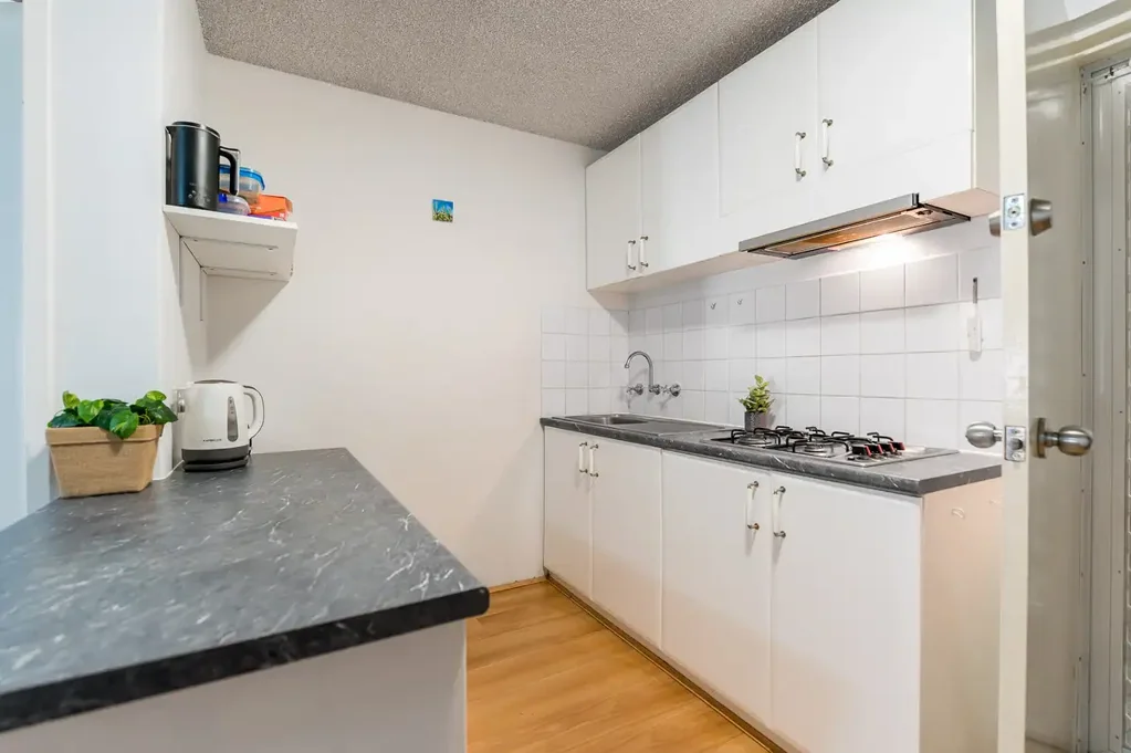 Maylands 1 Bedroom CLEAN GREEN FIRST HOME BUYERS DREAM