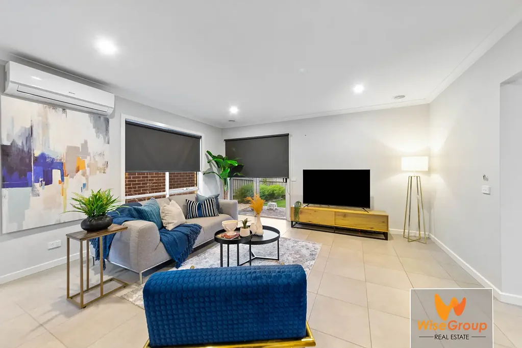 FAMILY HOME IN THE HEART OF OFFICER!!