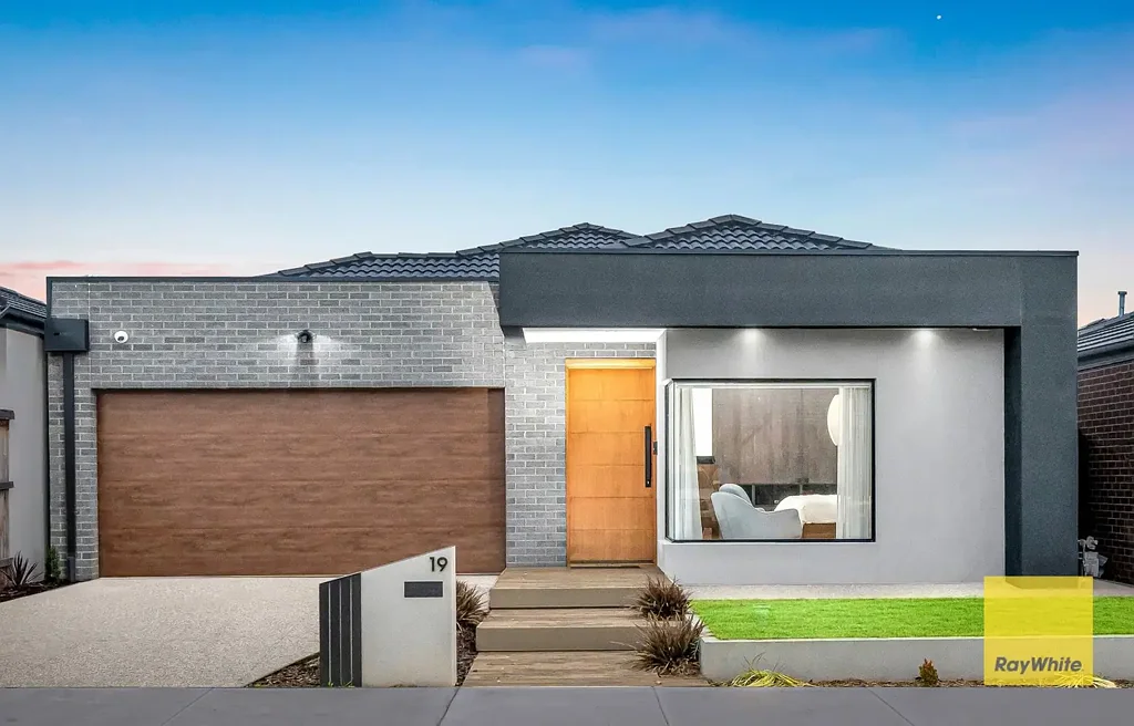 19 Sasha Crescent, Truganina, VIC 3029