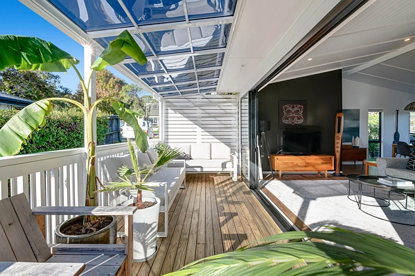 Gulf Harbour 3房  Contemporary Living meets Coastal Charm
