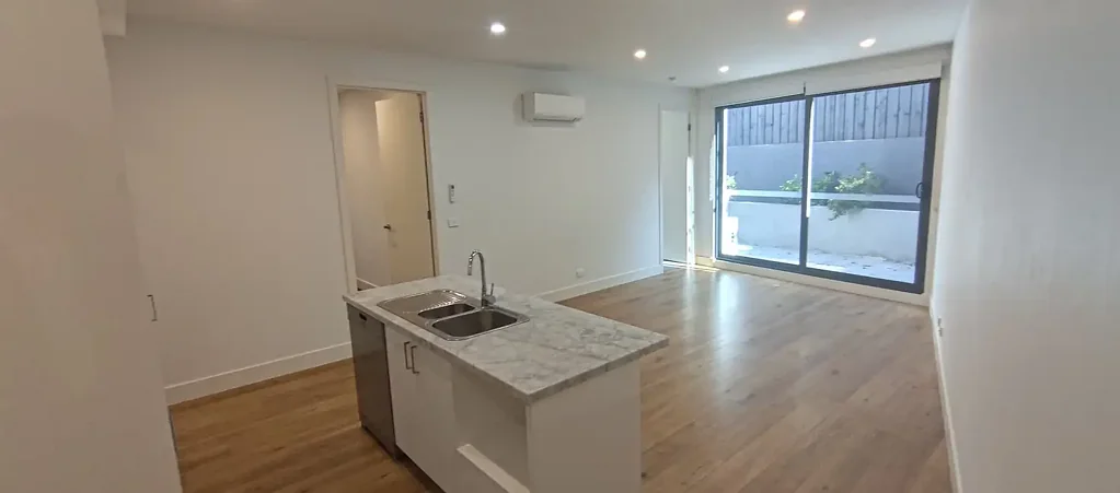 Immaculate 3 Bed 2 Bath