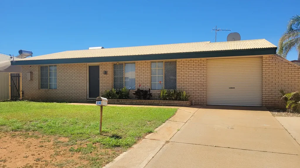 14 Castrini Crescent, Carnarvon, WA 6701