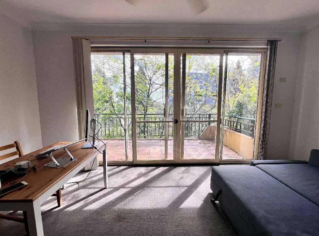Mascot Nsw- Master room