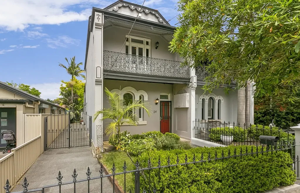Graciously Renovated Terrace Home
