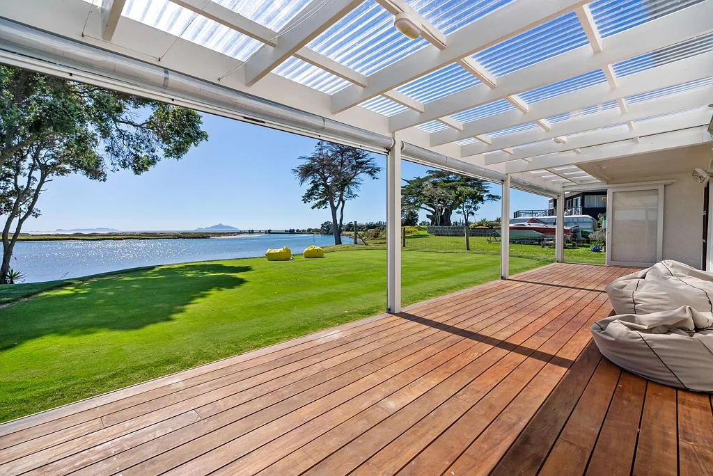 Waipu 3 Slaapkamer A Place to Grow, Laugh and Live by the Sea