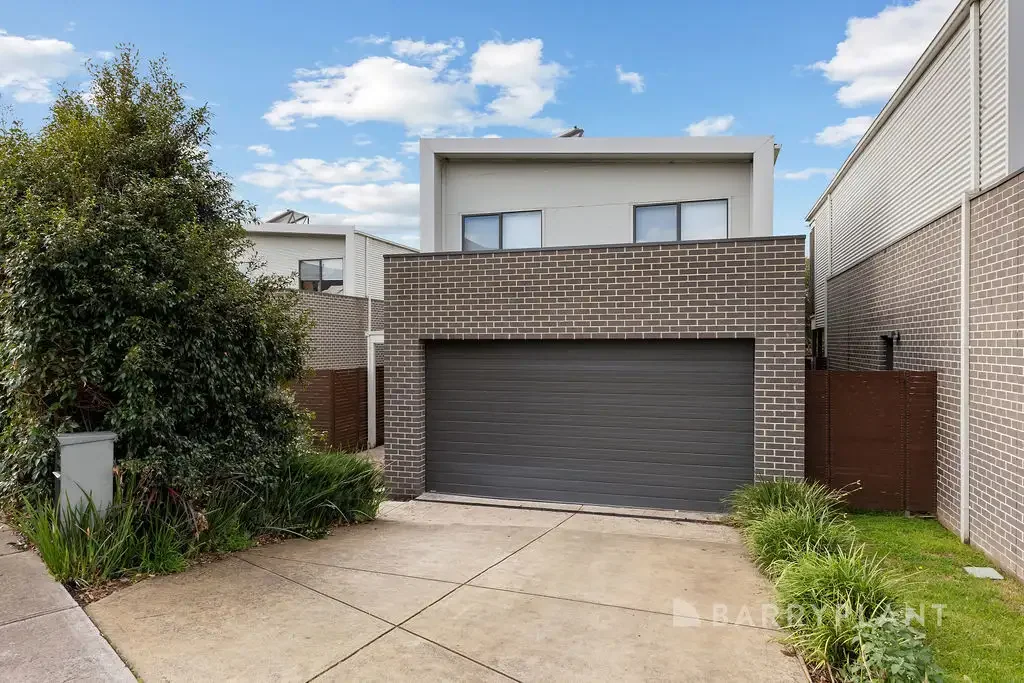 Westmeadows 4침실 Spacious Family Living with Beautiful Parkland Views.