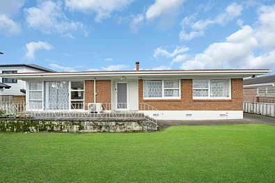 86 Botany Road, Botany Downs, Manukau City, 3 Schlafzimmer, 1 Badezimmer, House