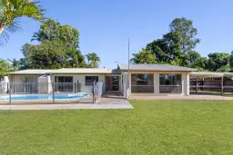 2 Beech Court, Bushland Beach