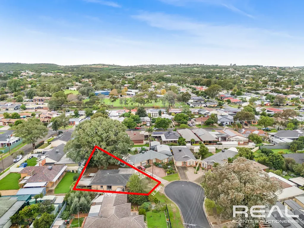 Salisbury East 5침실 Perfect Family Home – Move-In Ready