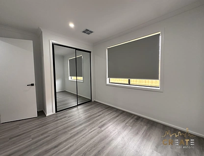 39 Clipstone Crescent, Fraser Rise, Western Region, 4 rūma, 2 rūma horoi, House
