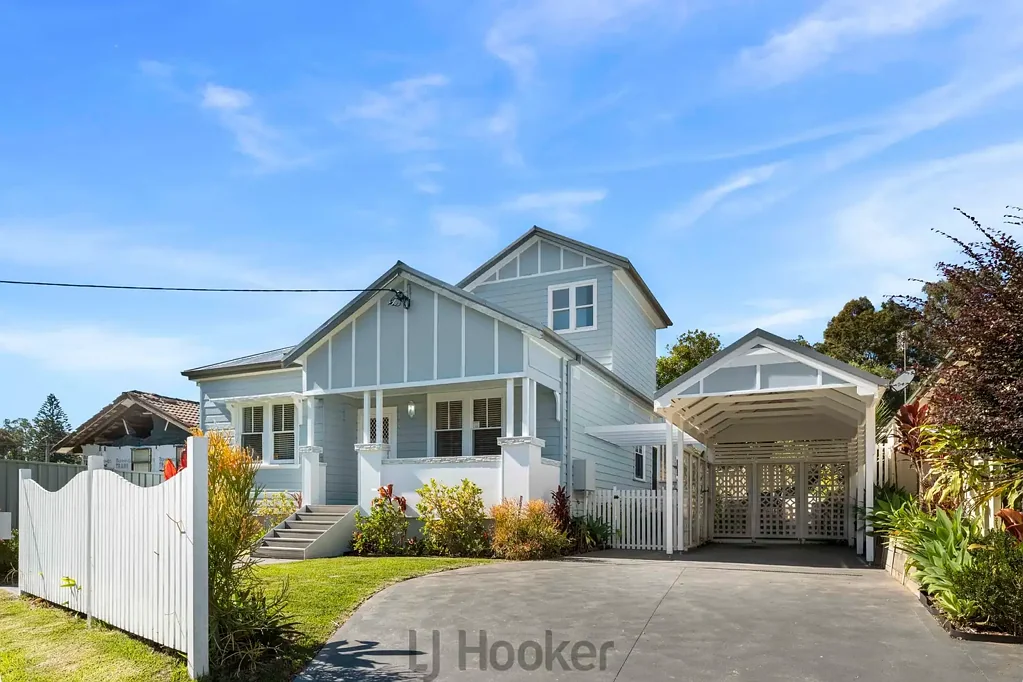 Buttaba 4ห้องนอน HAMPTONS CHARM MEETS MODERN FAMILY LIVING