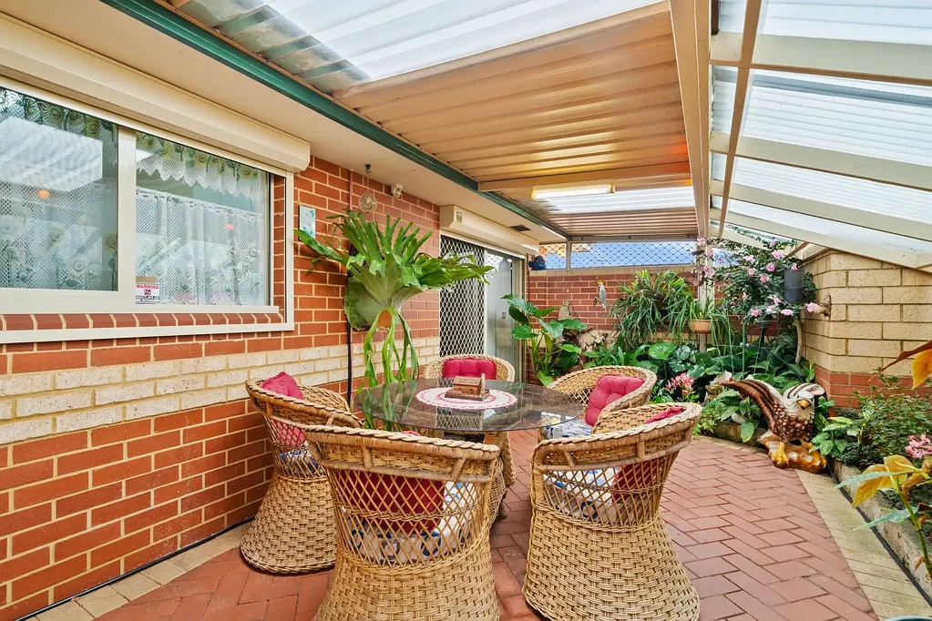 2/2-4 Randell Street, Mandurah, WA 6210