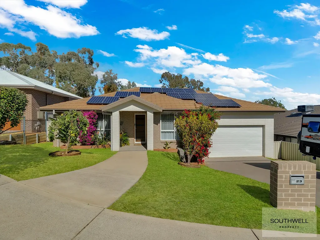 Tamworth 4房  Feature-Packed Family Home with Incredible Outlook