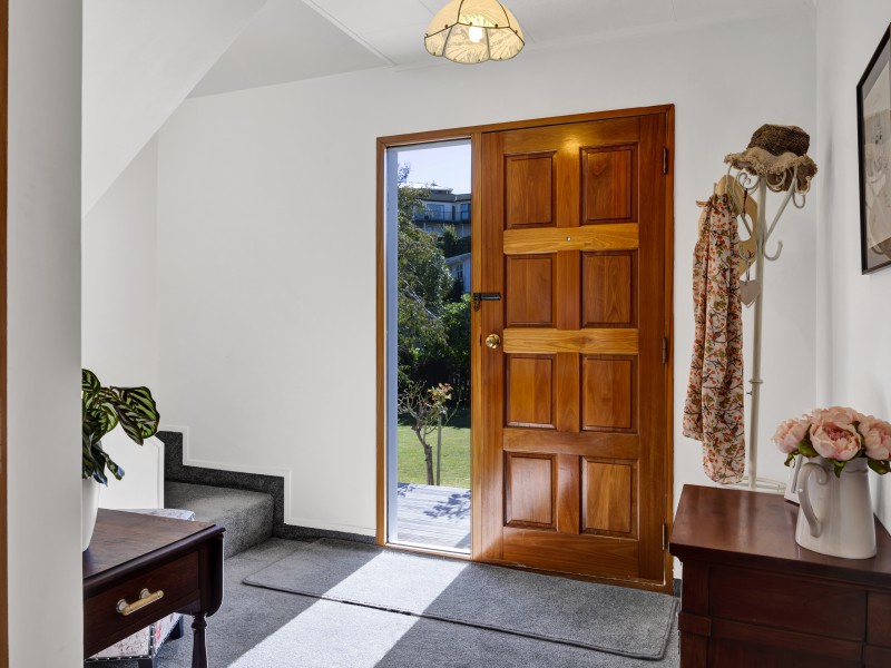 22 Rossiter Crescent, Lynmouth, New Plymouth, 6 phòng ngủ, 0 phòng tắm