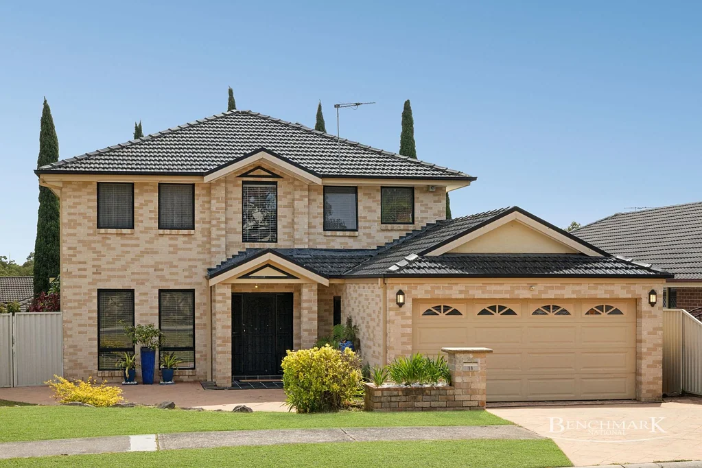 11 Hovea Court, Voyager Point, NSW 2172