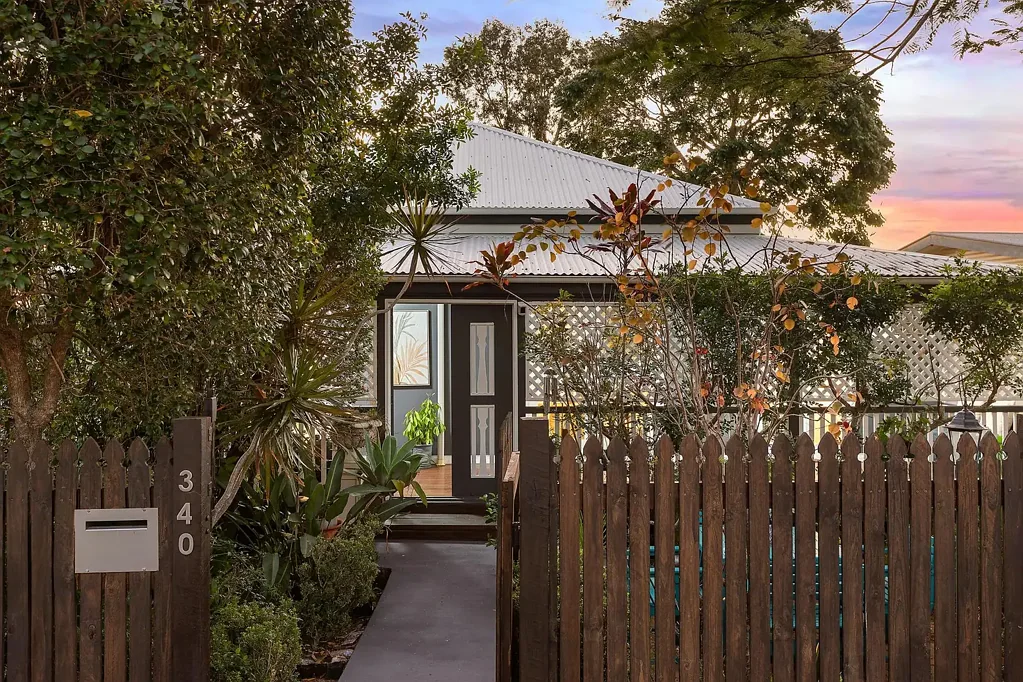 340 Agnes Street, The Range, QLD 4700