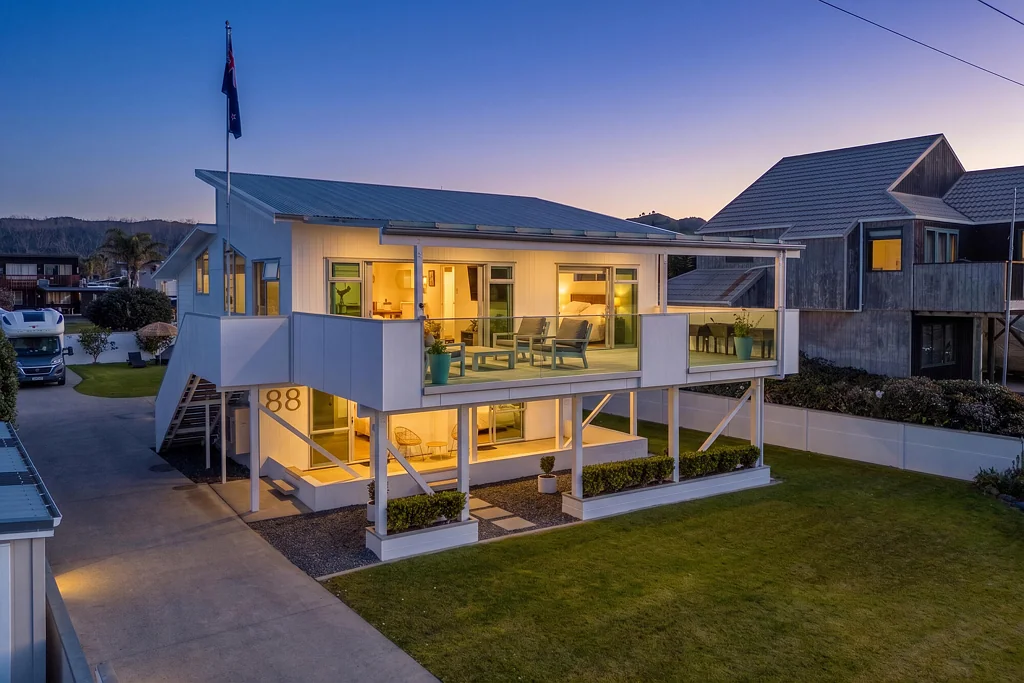 Whitianga 3房  The White House