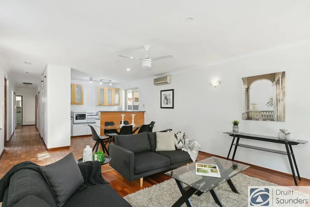 67A Odin Road, Innaloo, WA 6018