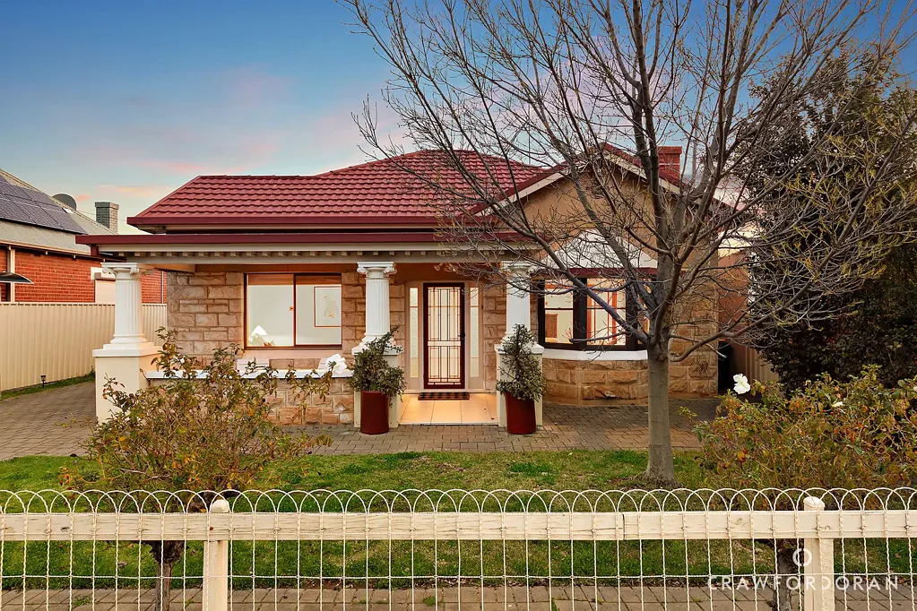 West Croydon 3房  Pretty as a Picture, Packed with Personality