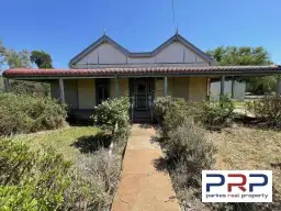 26 Gabondery Street, Trundle