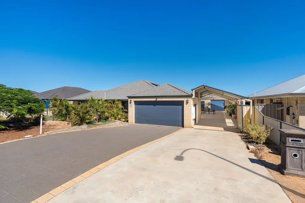 67 Sutcliffe Road, Waggrakine, WA 6530