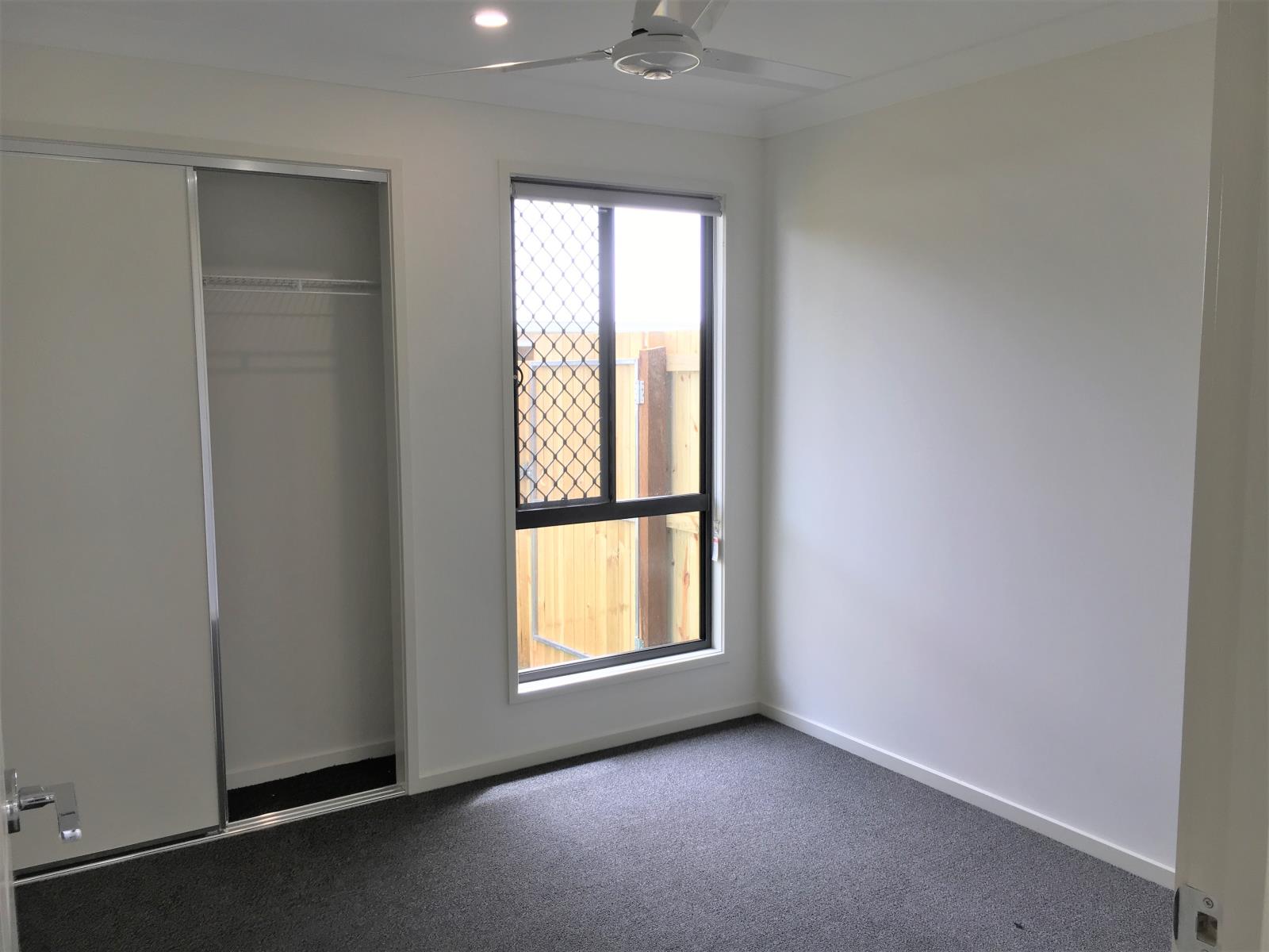 2 CHIKAMEENA ST, LOGAN RESERVE QLD 4133, 0 chambres, 0 salles de bain, House