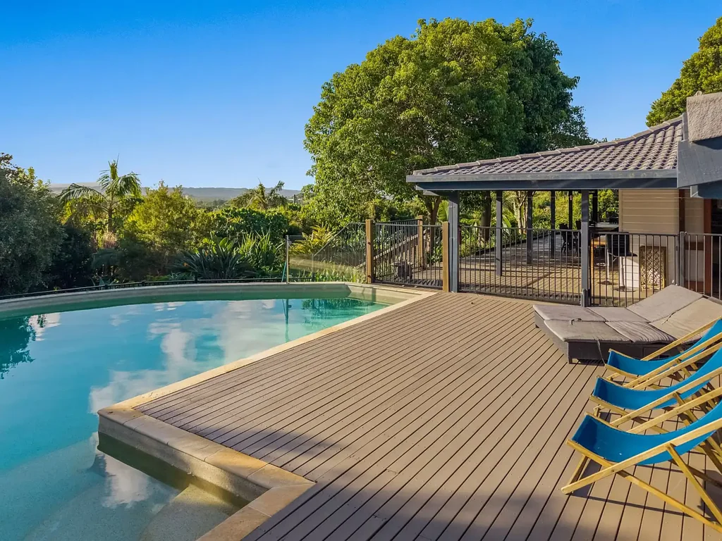 Lennox Head 5Kwarto 3 Bed Home + 2 Bed Studio - 2 acres in Lennox Head