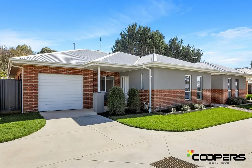 3/4 Gordon Crescent, Romsey, VIC 3434