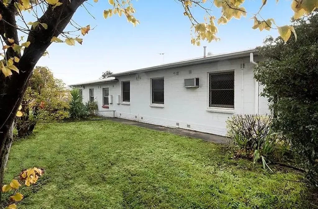 Spacious Family Living in a Convenient Campbelltown Location