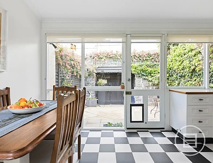 136 Nott Street, Port Melbourne, VIC 3207, 2 ਕਮਰੇ, 1 ਬਾਥਰੂਮ, House