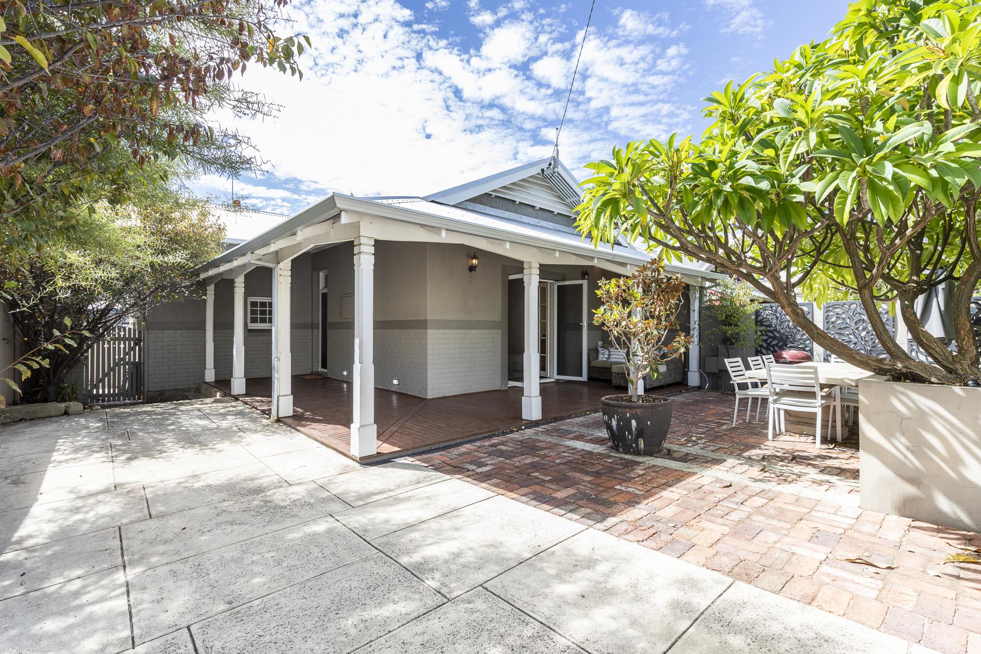 64 BOURKE ST, LEEDERVILLE WA 6007, 0 Bedrooms, 0 Bathrooms, House