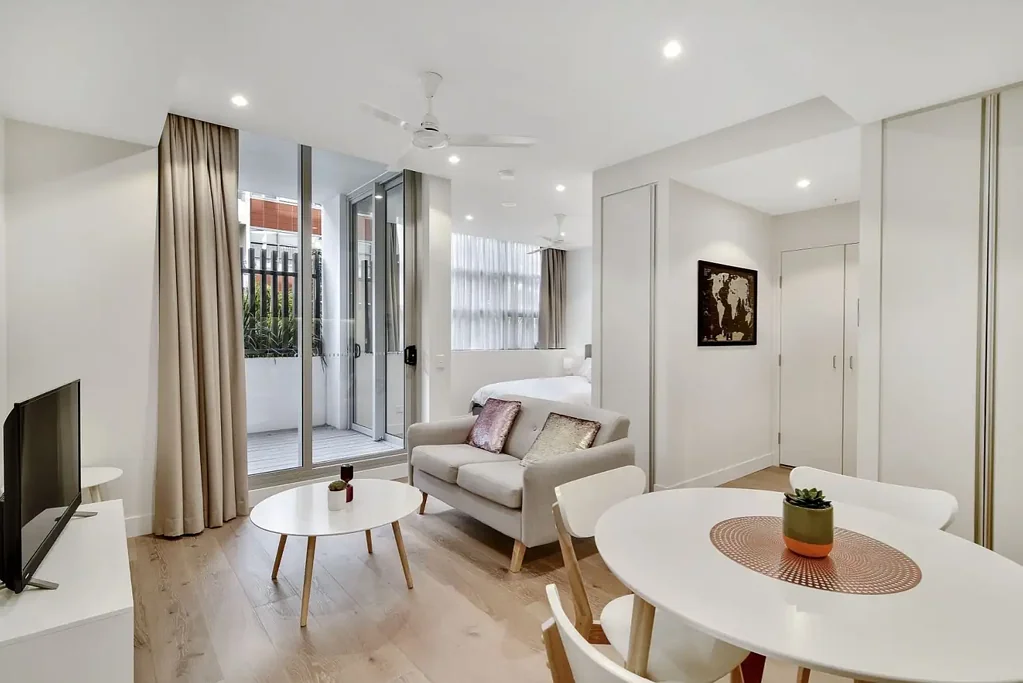Lindfield 1ห้องนอน Vibrant Yet Tranquil Village-Centre Position