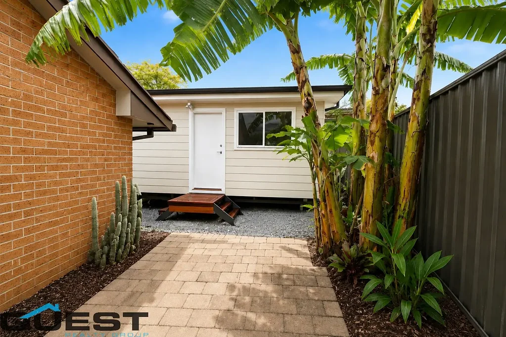 Brand New in ideal location