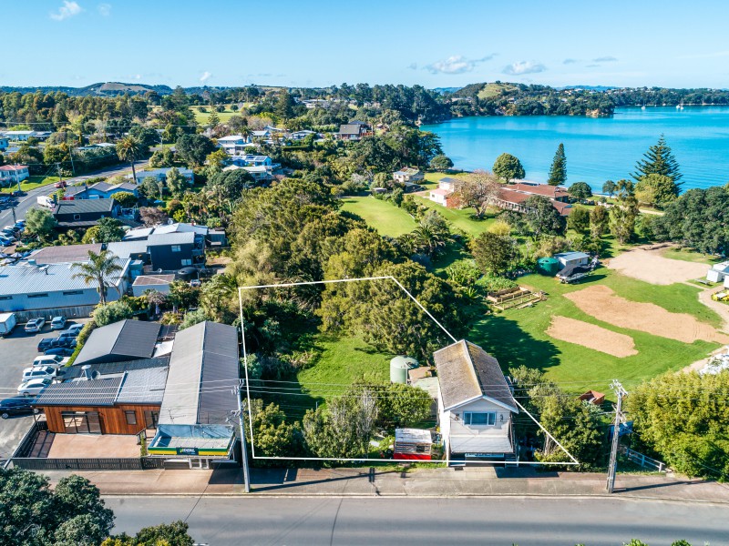 16 Hamilton Road, Surfdale, Auckland, 1 Kuwarto, 1 Banyo