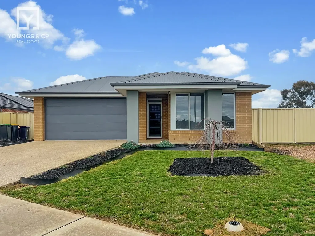 Modern Family Living in Windsor Park Estate