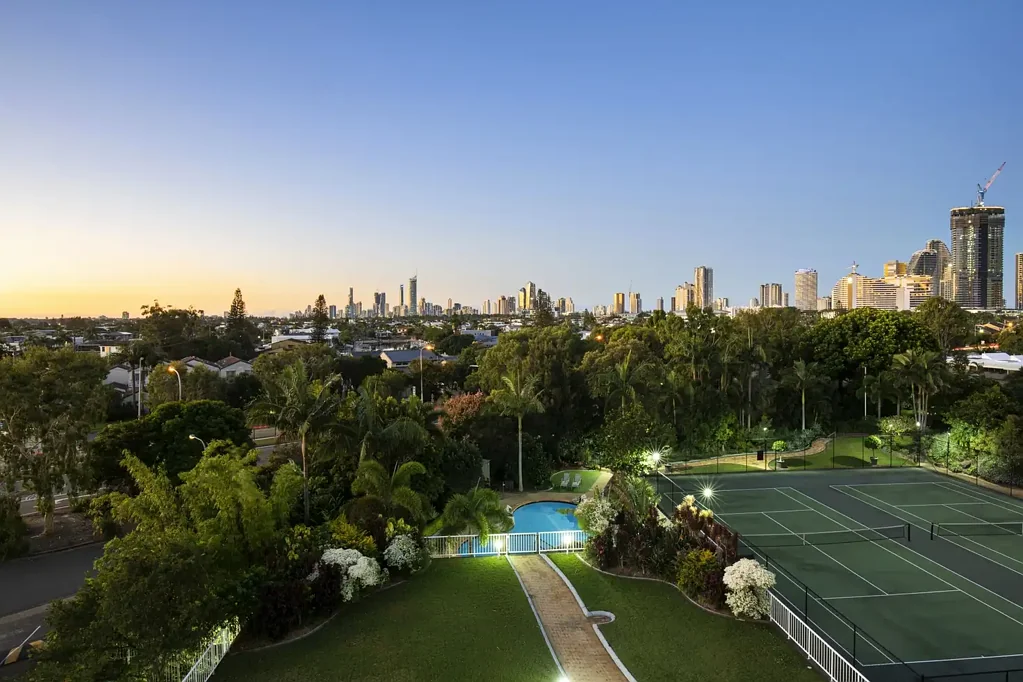 17/56 Hooker Boulevard, Mermaid Waters, QLD 4218