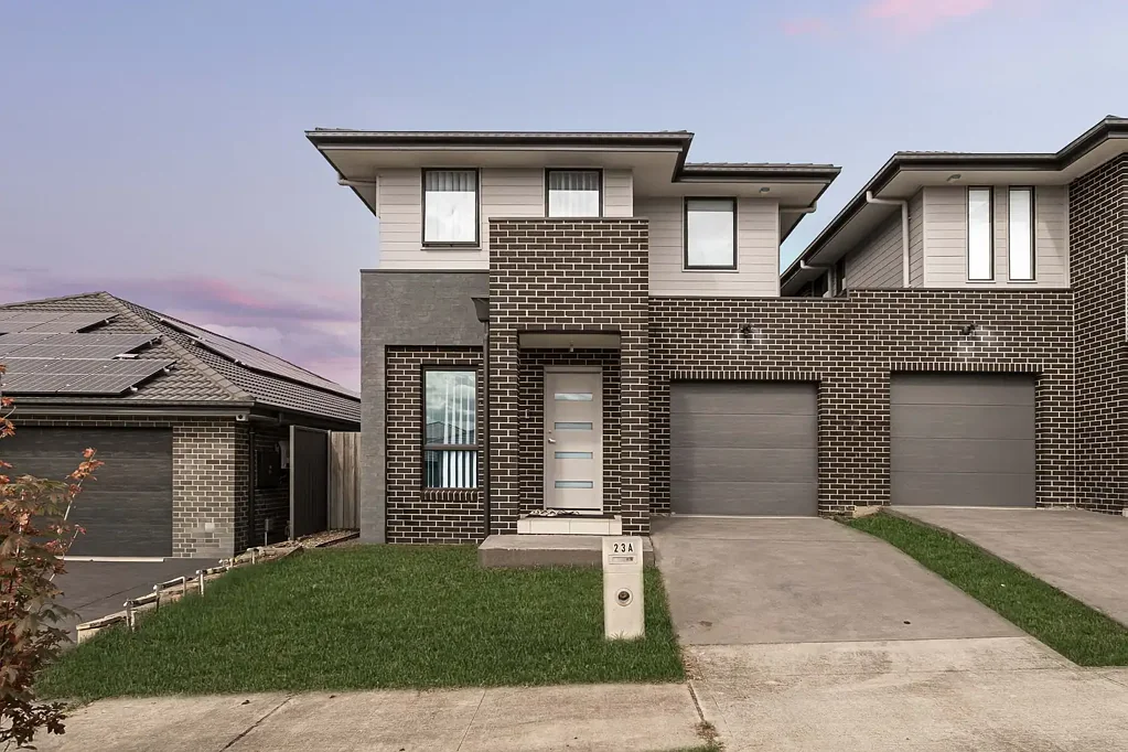 Oran Park 4 Bedroom High Growth Location - Oran Park Gem