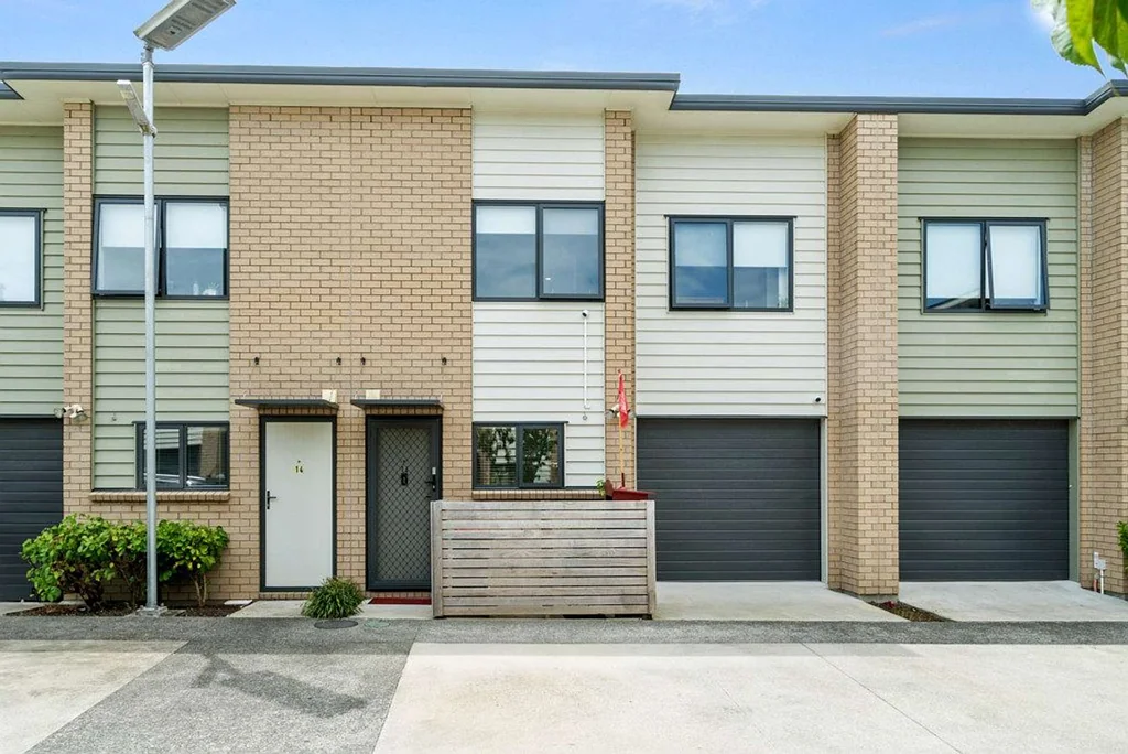 Mangere 3房  MUST SELL - NO PLAN B