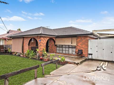 St Albans 5 Bedroom Two Residences - One Title - One Price